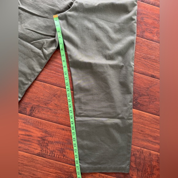 Volcom Men’s Frickin Skate Chino - Loose Tapered Fit - Size 32 - Picture 6 of 6